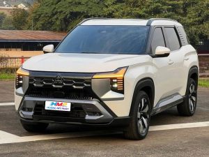 Mitsubishi Destinator
