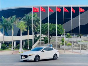 Thuê xe du lịch 4 chỗ