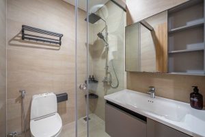 Phòng tắm kính hiện đại Bleu Marin Võ Nghĩa