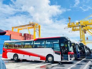 Xe du lịch 45 chỗ đời mới tại Đà Nẵng